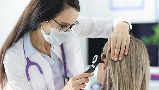 Yaşla bağlı eşitmə problemləri neçə yaşda başlayır?