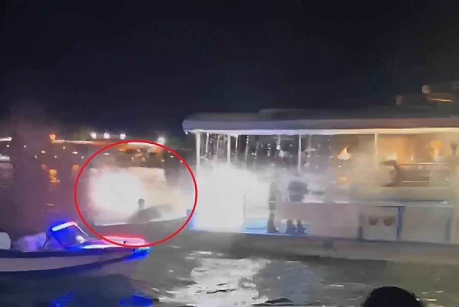 Kür çayında qayıqda yanğın olub -