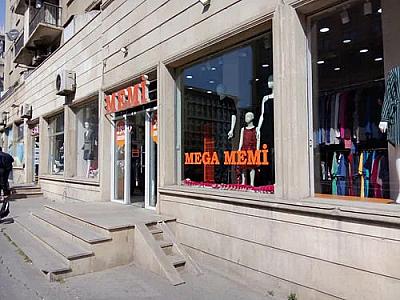 Gənclərin axışdığı “MEMİ” bəlası - Avropadan gətirilən ikinci əl geyimlərə