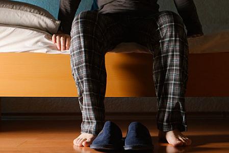 Uroloq prostat adenomasının aşkar olmayan əlamətini