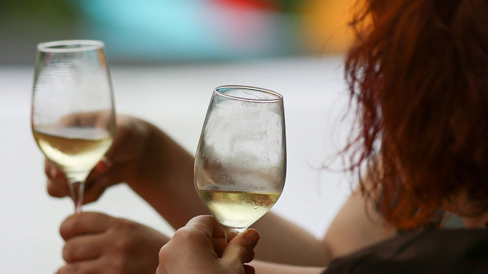 Alkoqolsuz şərab və pivənin əsas təhlükəsi