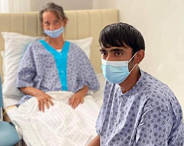 Azərbaycanda oğul qaraciyərini anasına verdi