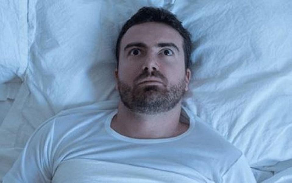 Xroniki yuxu çatışmazlığı insanın şəxsiyyətini dəyişə bilər?
