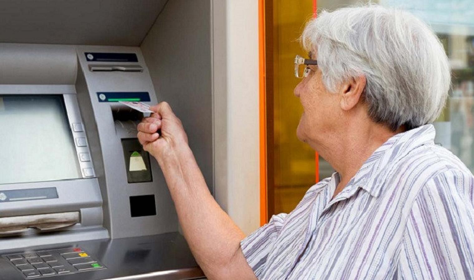 100 yaşlı pensiyaçılarımız -
