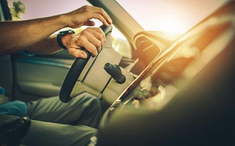 Yol polisi səhhətində problem olan sürücüləri avtomobil idarə etməkdən