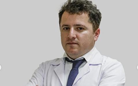 Azərbaycanda həkim əməliyyatda səhvə yol verdi -