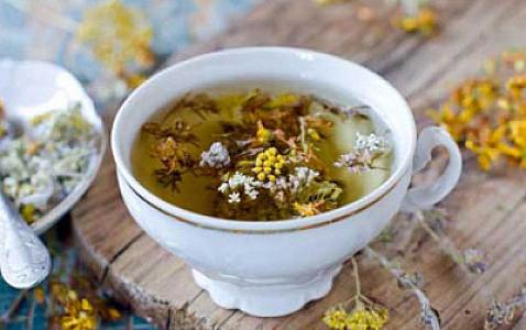 Boğaz ağrısına qarşı 6 TƏBİİ VASİTƏ