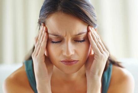 Başı ağrıdan 150-dən çox səbəb var: