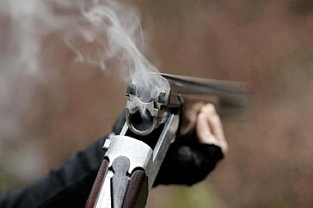 Azərbaycanda DƏHŞƏT: Tanınmış həkim evində öldürüldü