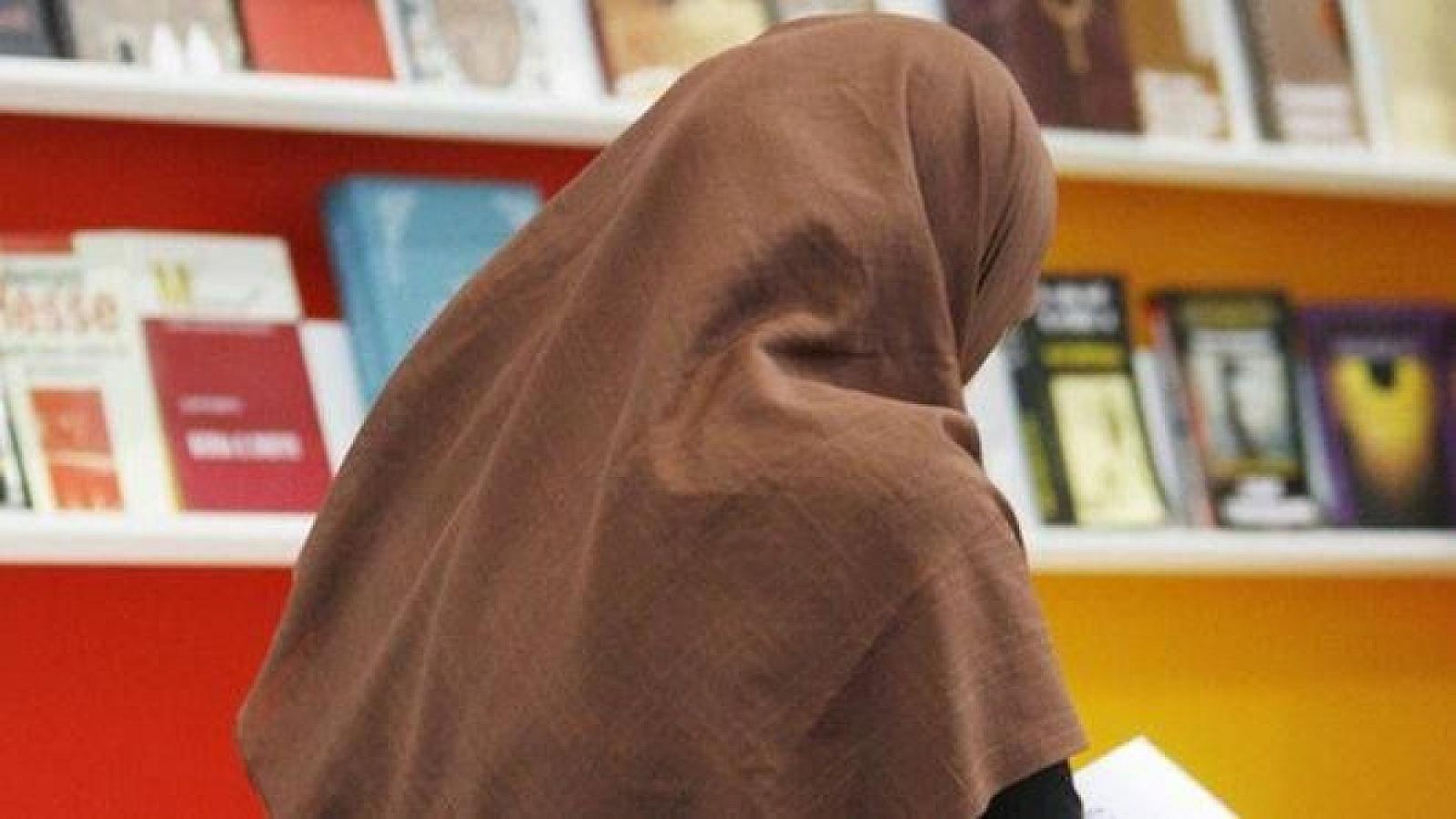 Hicablı müəllimlər müsabiqəyə buraxılmır? -
