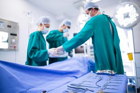 Azərbaycanlı gənc boğaz əməliyyatından sonra öldü