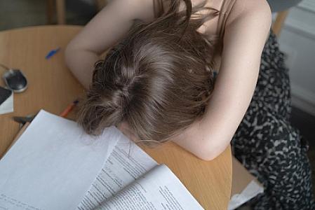 Həkim immuniteti aşağı salan amilləri