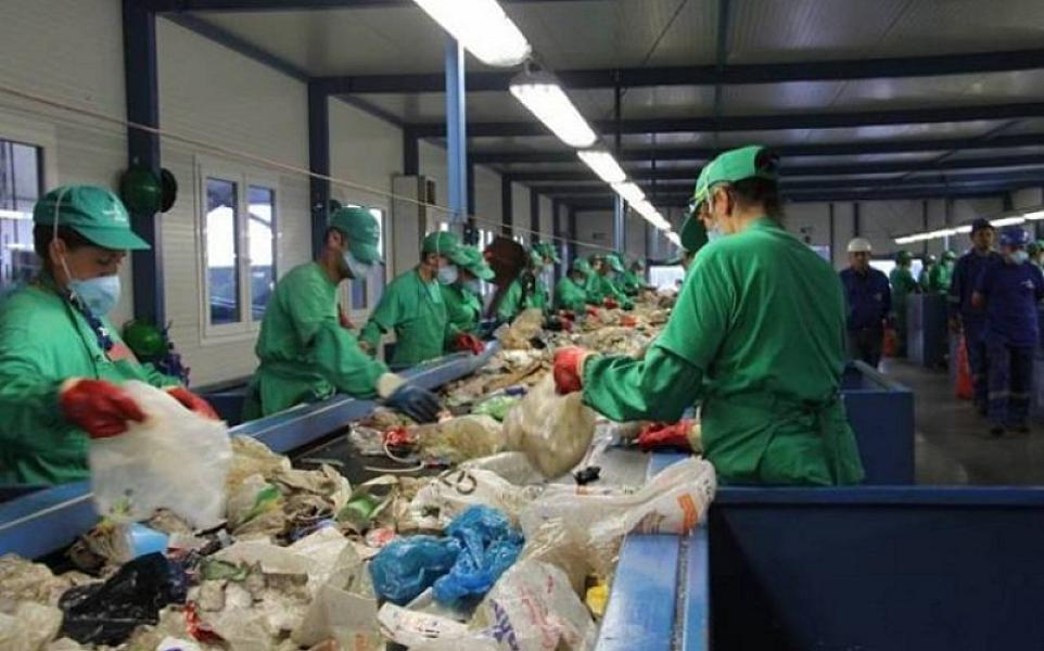 Azərbaycanda tullantıların idarə olunması ilə bağlı