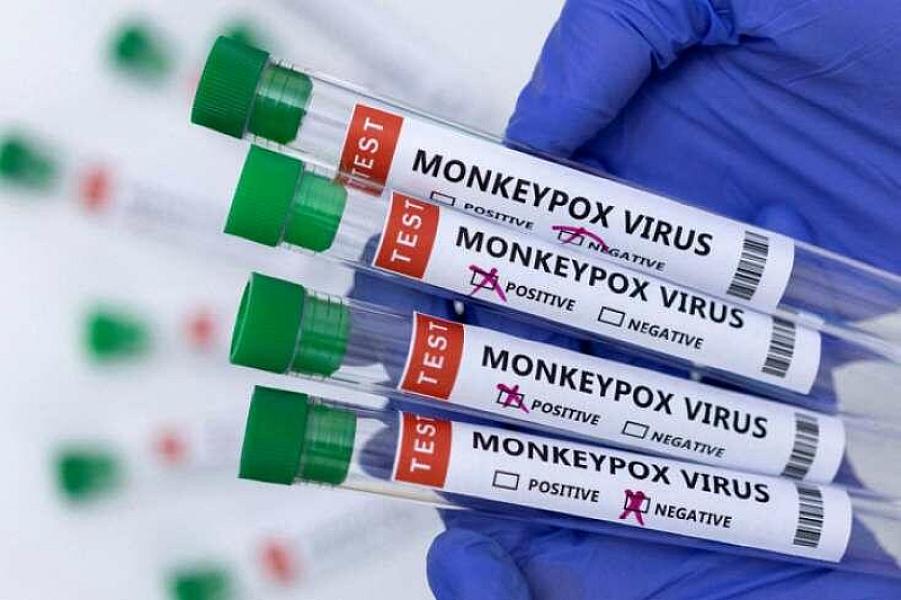 Meymunçiçəyi virusuna qarşı ilk peyvəndi