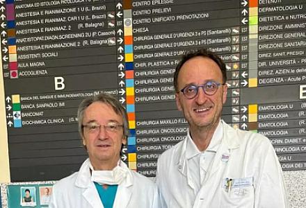 İtaliyada ilk dəfə xəstəyə eyni anda