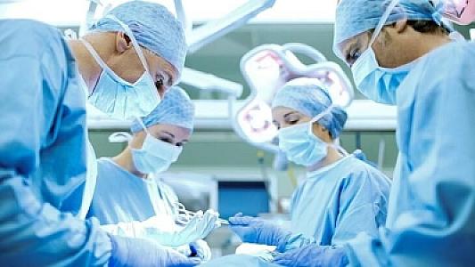 Azərbaycanda ürək-damar əməliyyatları