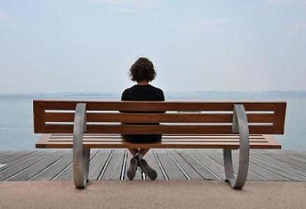 Tənhalıq demensiya riskini artırır - ARAŞDIRMA