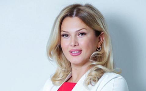 Baş həkimlə iş adamı arasında