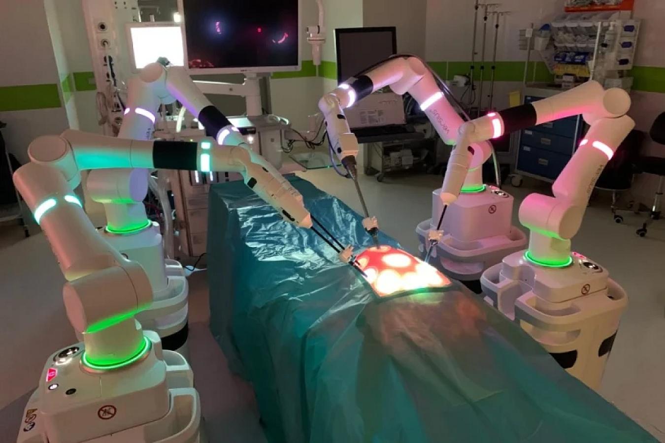 ABŞ-də tam robotlaşdırılmış qoşa ağciyər