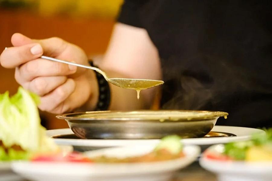 Şəfa adı ilə zəhər içmişik -