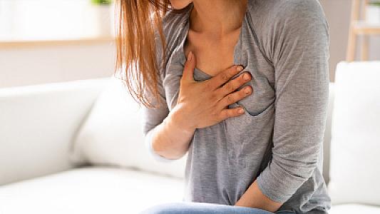 Qadınlarda depressiya və ürək xəstəliyi arasında