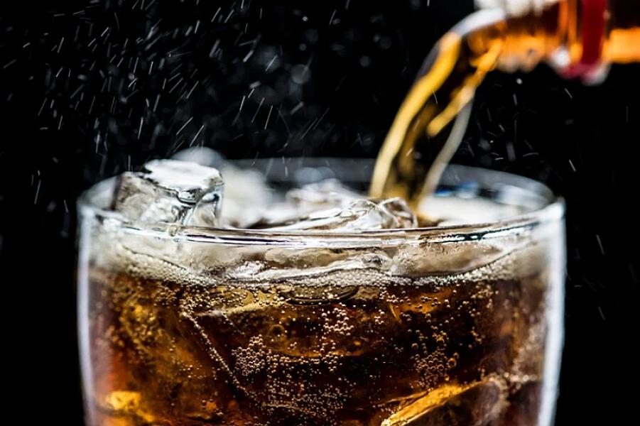 Coca-Cola uşaqlarda asılılıq yaratdığı üçün