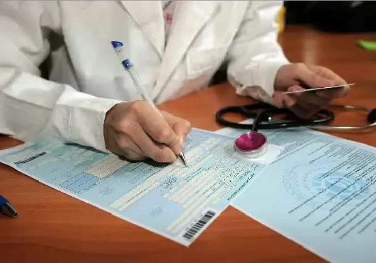 Azərbaycanda insanların müalicə hüququ kobud şəkildə pozulur -