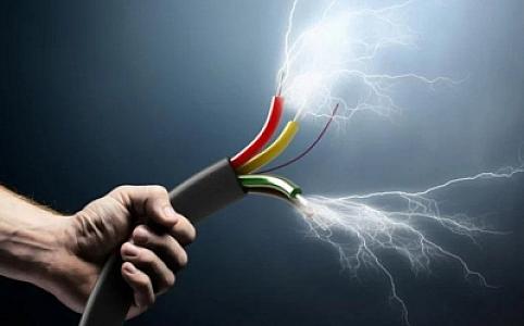 Ağstafada elektrik cərəyanı 16 yaşlı qızı vuraraq öldürüb