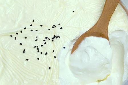 Yoğun bağırsaq xərçəngi riskini azaldır: