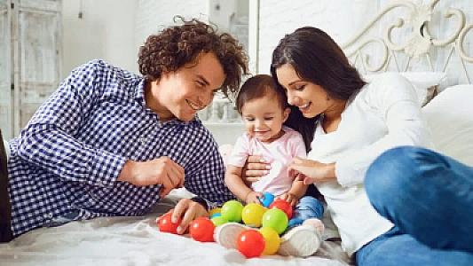 Gənclər niyə valideyn olmağa