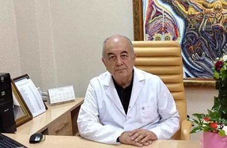 Məşhur həkim Paşa Qəlbinurun tibb şirkətinin