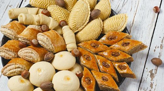 Paketlənmiş şirniyyatları alarkən nələrə diqqət etməliyik?