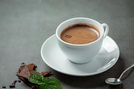 Qəhvə və yaşıl çaydan daha yaxşı beyini