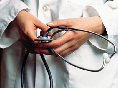 Azərbaycanda tanınmış həkim faciəli şəkildə ÖLDÜ