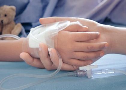 Bakıdakı uşaq sığınacağında