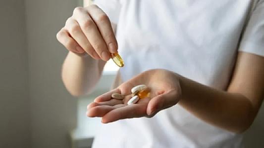 35 illik həkim xəbərdarlıq etdi: 3 vitamin əlavəsi