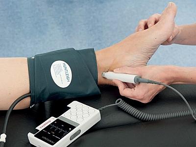 Təzyiq ölçən zaman QOL və AYAQ arasındakı fərq: