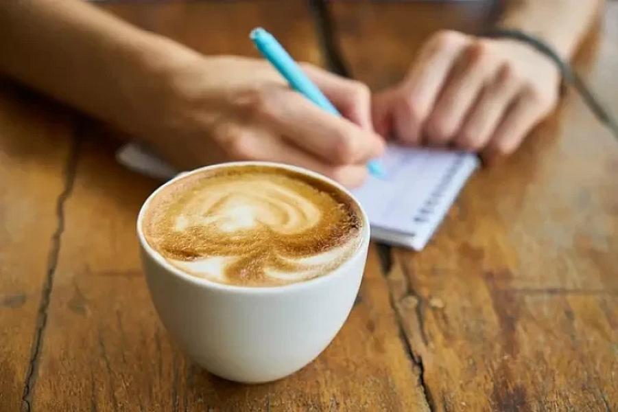 Milyonçular səhər yeməyindən əvvəl nə edirlər? -