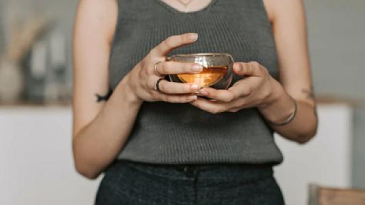 Qəhvə yerinə bu içkini için - Həm enerji verir,