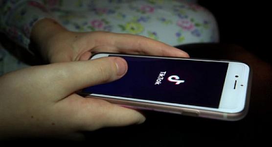 “Tiktok”da qadın və kişiləri pis vərdişlərə sövq edən nədir? -