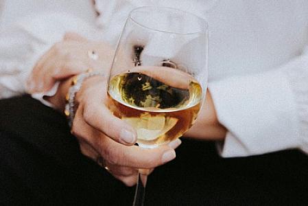 Bu yaşda alkoqoldan tamamilə imtina etsəniz,