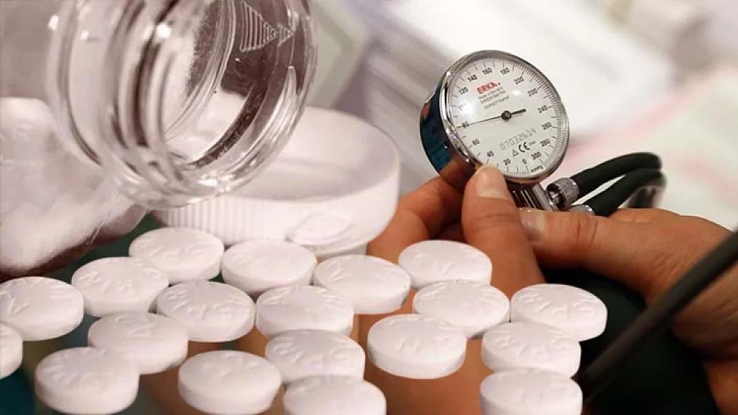 Aspirin infarkt və insultdan qoruyurmu?