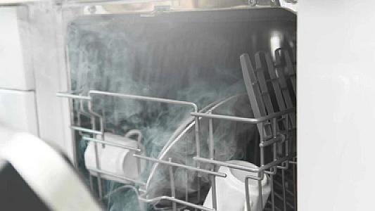 Qablarınız maşından buxarlı çıxırsa, diqqətli olun!