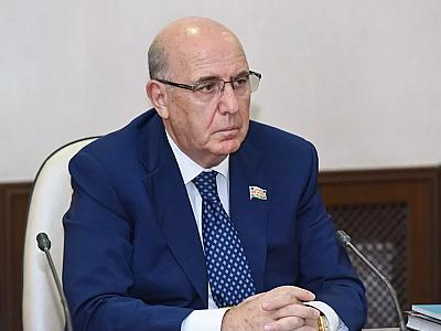 Komitə sədri: Plastik cərrahiyyə sahəsində