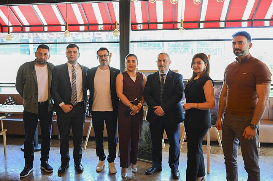 Bakıda 100-ə yaxın sahibkar və iş adamı maarifləndirici