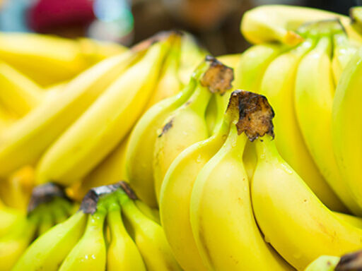 Banan alarkən diqqət: Əgər üzərində bunu görsəniz
