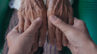102 yaşlı alim uzun ömrünü genetikaya deyil,